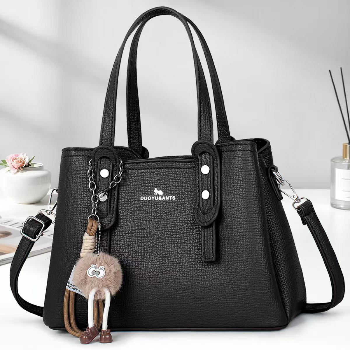 Casual muñeca colgante bolsos de mano simple bolsos de hombro de color sólido bolsos de moda bolsos transfronterizos