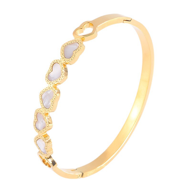 Nuevo acero inoxidable hueco amor pulsera conchas mujeres Europa y América moda temperamento versátil corazón impresión pulsera de acero titanio image 5