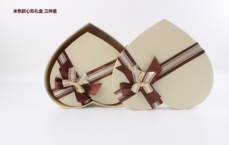 Caja de regalo de amor de vacaciones caja de regalo de embalaje de flores en forma de corazón caja de embalaje de flores de jabón Rosa material de embalaje de flores