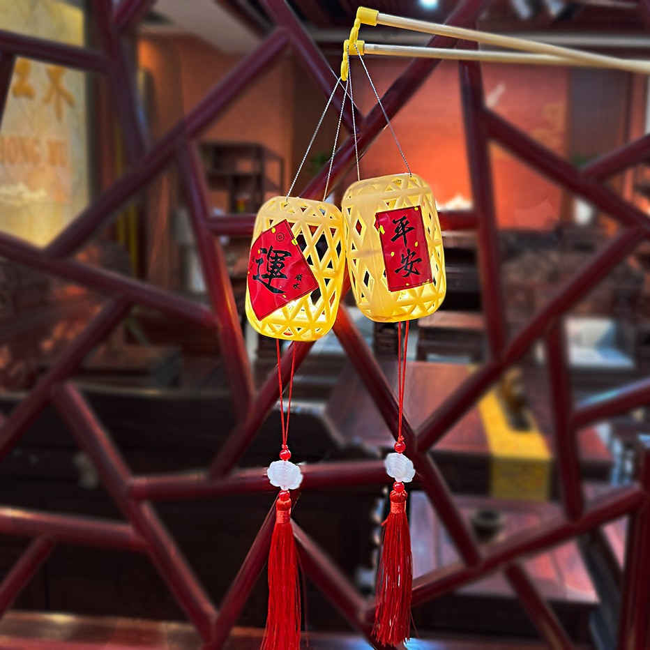 新年春节手提迷你塑料小灯笼手工diy材料包古风花灯景区地摊夜市