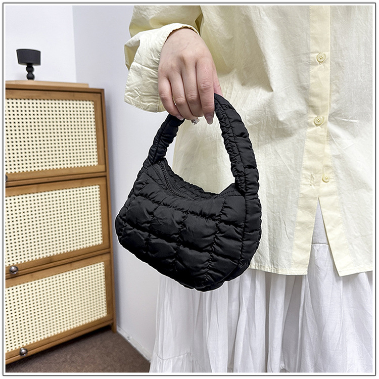 Cloud Bag New Wrinkled Dumpling Bag Puff Down Bag Versatile Lightweight Handheld Single Shoulder Underarm Women's Bag_voghion.com