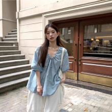 蓝色抽绳V领短袖衬衫女夏季设计感宽松遮肚棉麻小衫法式小资上衣