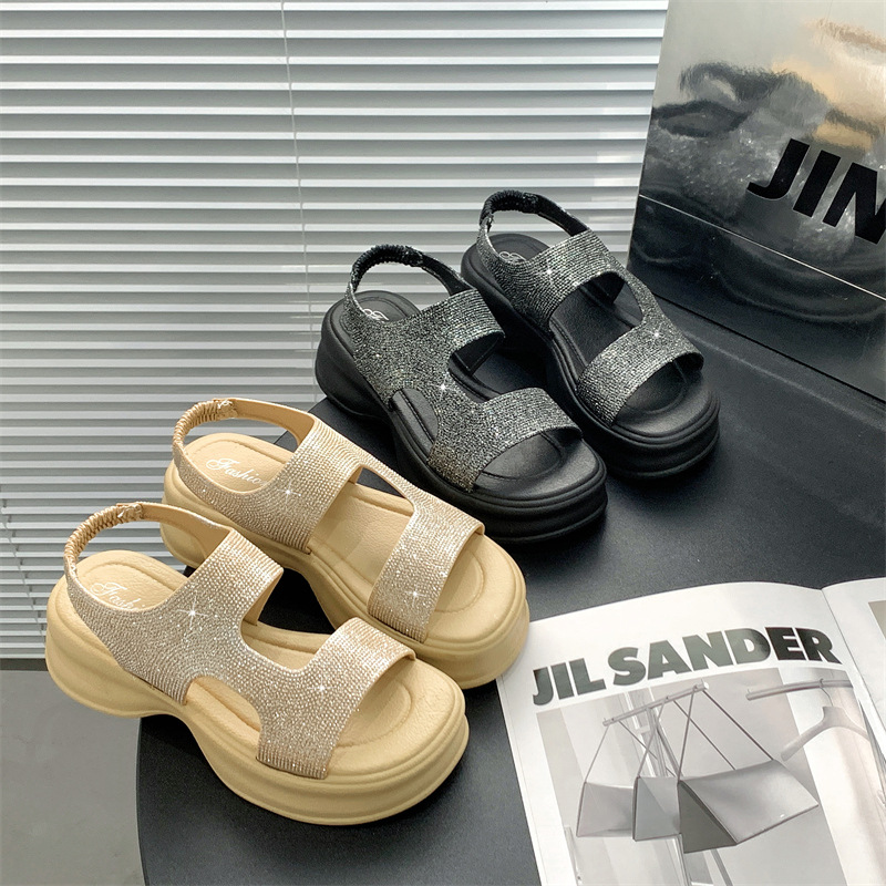 Fashionable summer solid color beach sandals platform for leisure…