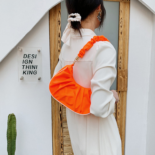 Manufacturer wholesale bags women's bags  new fashion casual shoulder bag solid color pillow bag soft surface pleated armpit