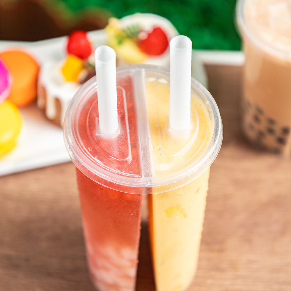 Mayorista 700ml taza de té de plástico desechable moldeo por inyección taza PP doble cañón pareja compartir taza doble cuadrícula split taza