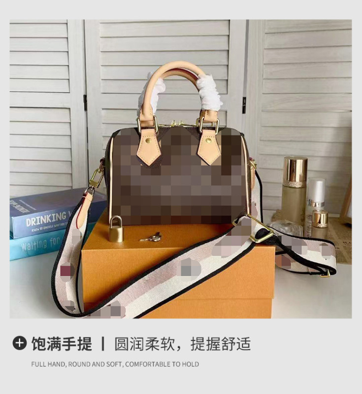 2025年秋季时尚老花字母日常百搭手拎单肩包斜挎包枕头包现货|undefined