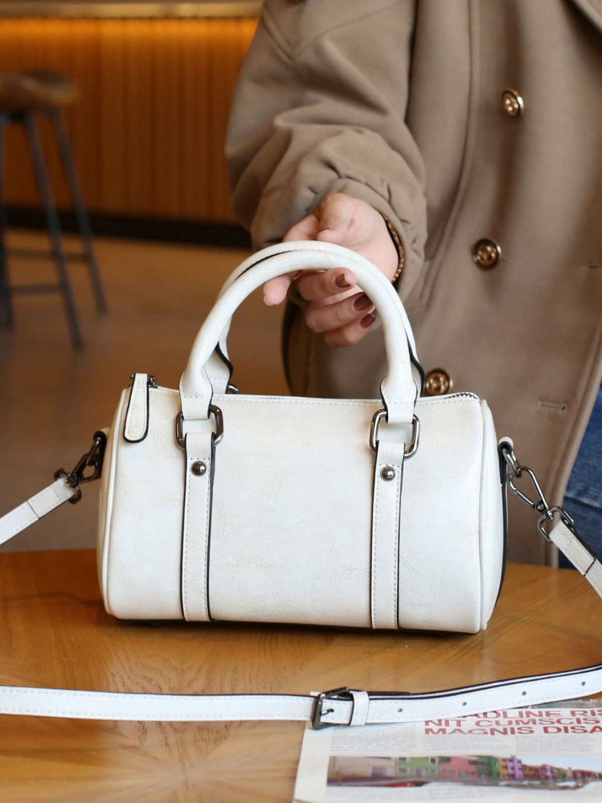 牛革オイルワックスレザーレトロピローバッグ人気ファッションボストンショルダークロスボディ実用クロスボーダークラシックレザー