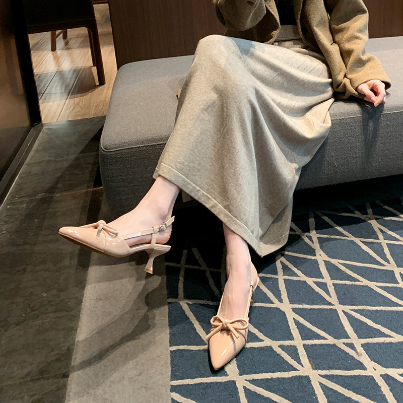 Wide-Fit French-Style Patent Leather Pointed-Toe High-Heeled Sandals 2026 Shallow Bowknot Commuter Shoes Extra Wide Plus Size Women's Shoes 41
