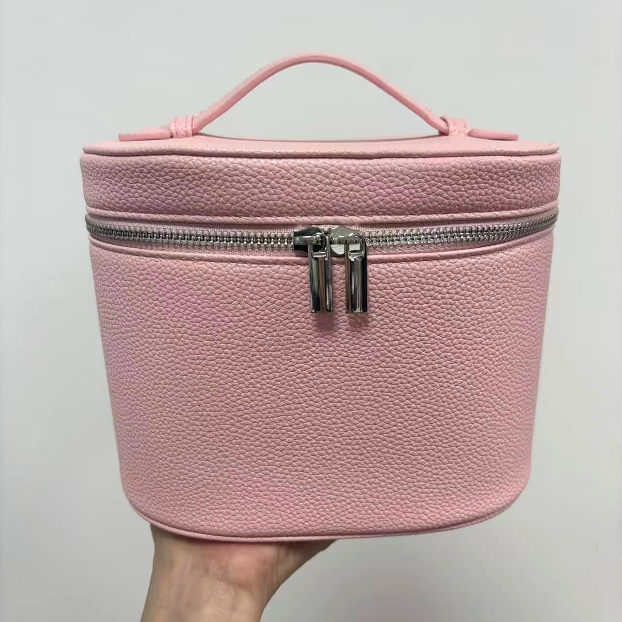 분홍색