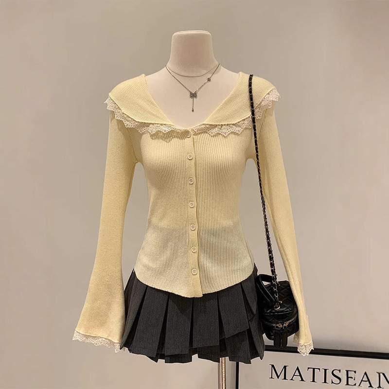 Slim-fit Slim-fit All-match Top Autumn and Winter Versatile Sweet French Style Lace Stitching Doll Collar Long-sleeved Sweater for Women