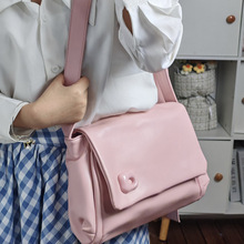 �߼���2026�¿����e�����ٴ����з�ʽС���OӋ���s�L�μ�б��Ů��