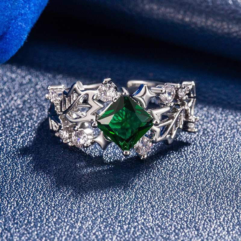 wish饰品新款高贵精致的女人公主花纹仿祖母绿宝石女饰品彩宝戒指