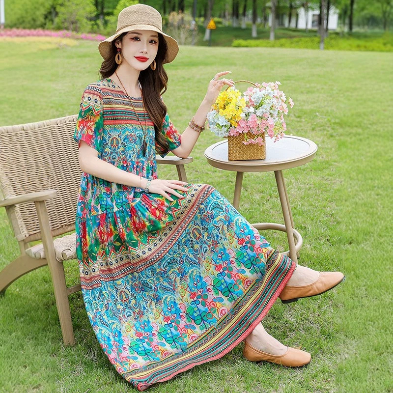 Early summer 2026 Yunnan travel bright outfits, new cotton silk dresses, this year's popular beach dresses, flowing long dresses Early summer 2026 Yunnan travel bright outfits, new cotton silk dresses, this year's popular beach dresses, flowing long dresses