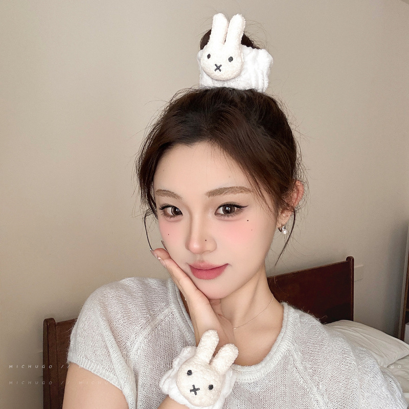 可爱毛绒米菲兔子洗脸手腕带防溅水袖套甜美少女洗漱神器儿童饰品|undefined