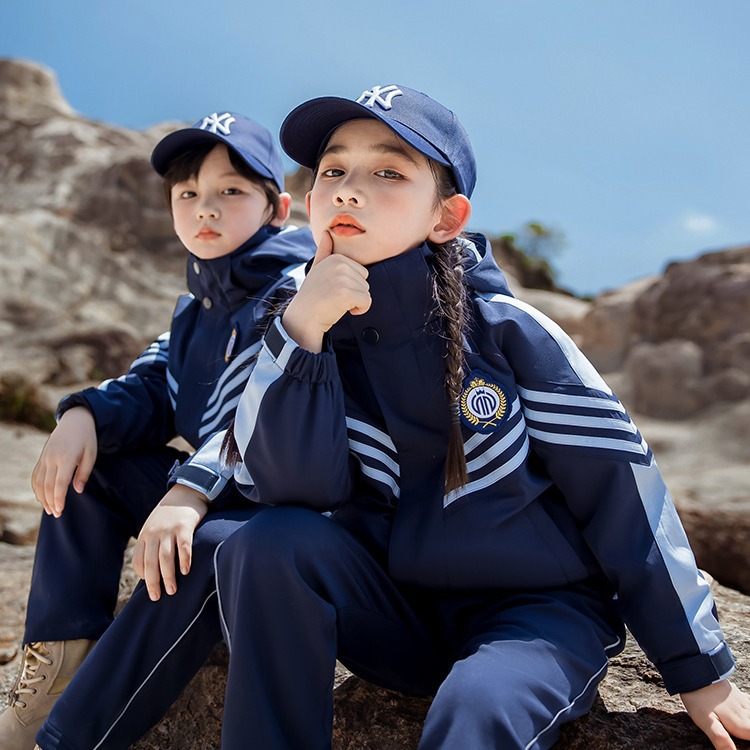 Playful Bear New Kindergarten Spring and Autumn Winter Windbreaker Children Class Uniform Sporty Style Primary School Uniform Set