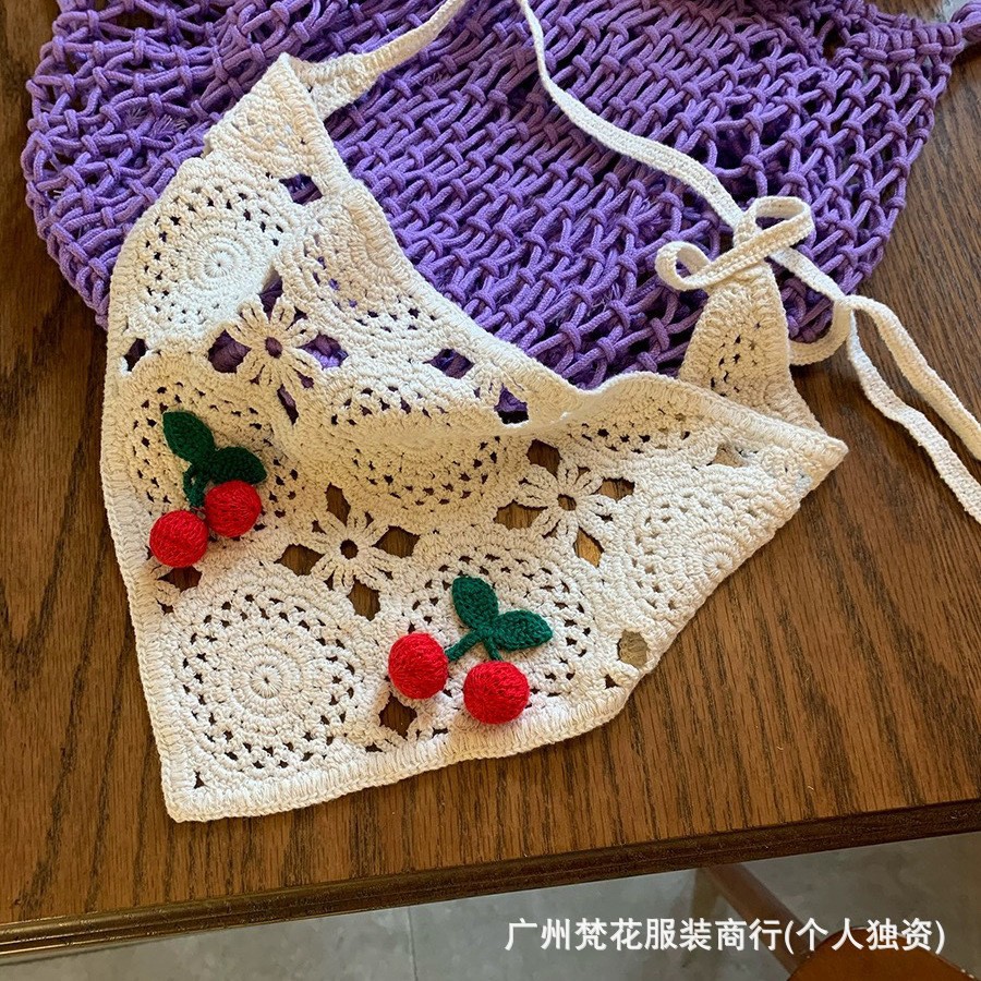 두 개의 입체 체리