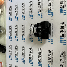 R21-04-000WILKERSONˮx F01-C2-000y X03-02-000