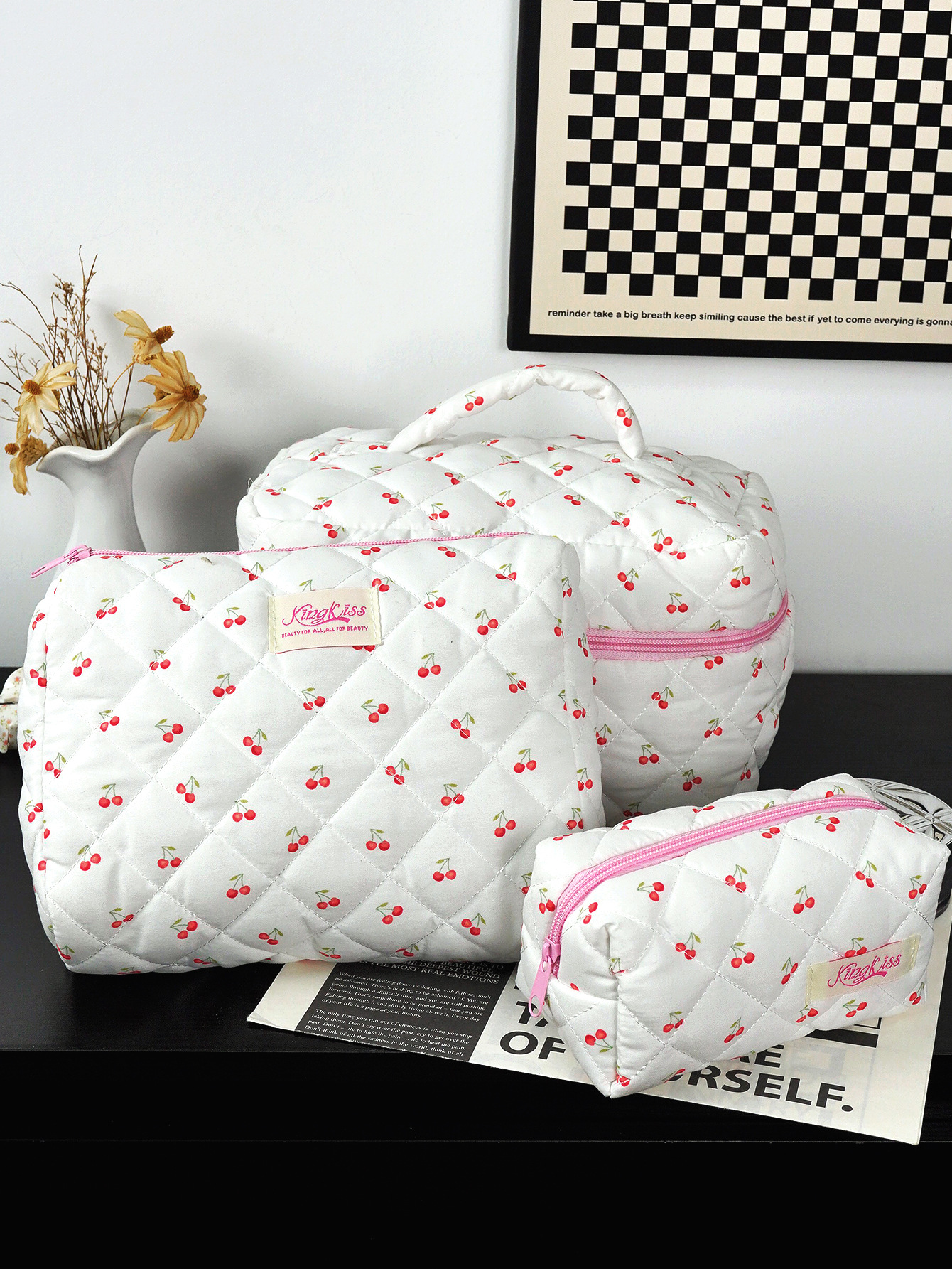 Small Cherry Cosmetic Bag Cute Portable Large Capacity Storage Bag Quilted Travel Toiletry Bag Student Handbag_voghion.com