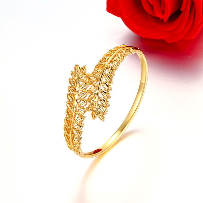 Xuping aleación de cobre chapado 24k color hueco pulsera de plumas de nicho simple diseño ligero lujoso temperamento joyas de boda mujeres
