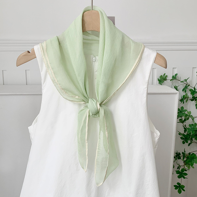 Bufanda de seda, bufanda cuadrada pequeña, bufanda de seda de gasa de muaré retro fresca, sentido de alta calidad, bufanda de cuello literaria, bufanda en la cabeza, banda para el cabello