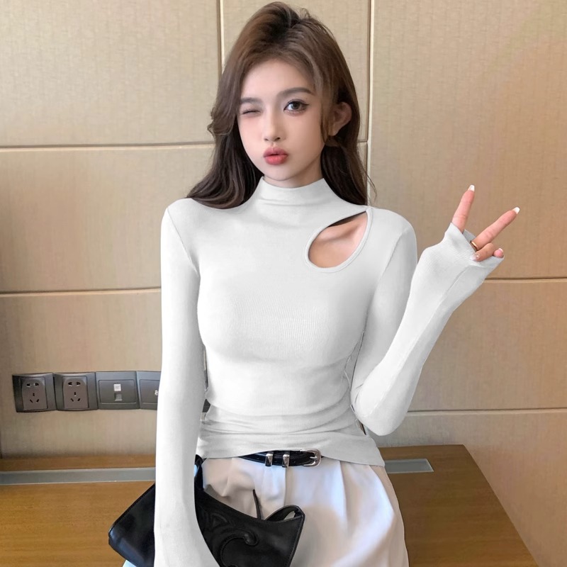 화이트[오프숄더 중공 긴소매]