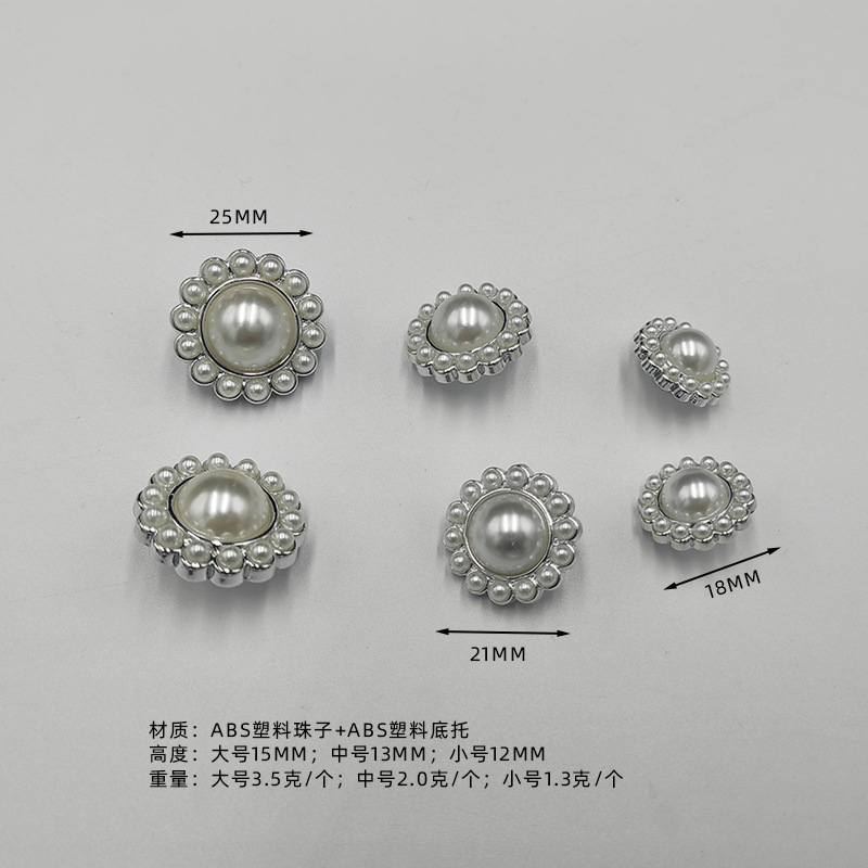 Los fabricantes venden directamente sirimi Diamond hebillas llenas de joyas de aleación de corazón de melocotón accesorios de ropa con botones de pies