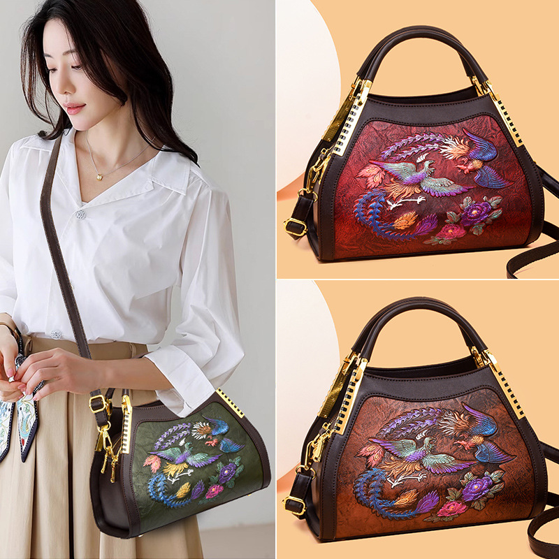 Luz de lujo de alta calidad retro nacional china en el viento de las madres mayores bolsas de mano en relieve de mujeres bolsas de hombro de un solo hombro