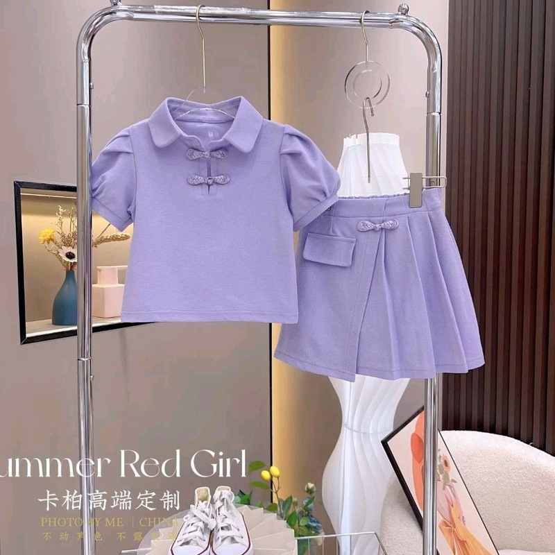 女の子の夏服の半袖poloシャツのスカートの2つのセット2025の新型の中で大きい子供の国の風の洋風の流行のスーツのファッション|undefined