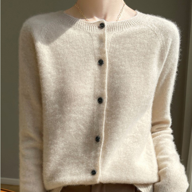 demi-season knitted sweater with a round collar