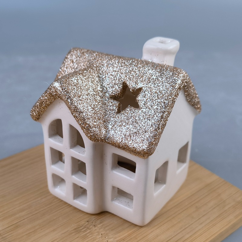 Casa de cerámica de estilo europeo, luces LED, artesanías, decoraciones de lujo ligeras, luces nocturnas, adornos para el hogar, candelabro hueco