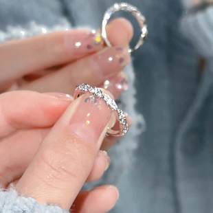 Love broken diamond ring female niche high-grade light luxury ins style flash plain ring twist open jewelry wholesale