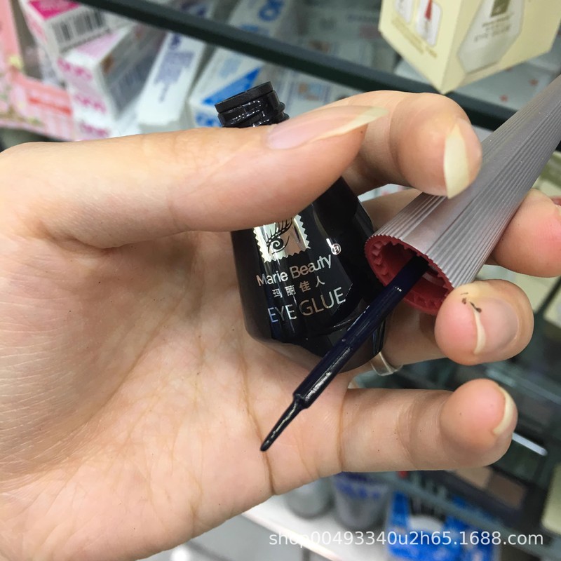 マリクレールつけまつげ接着剤まつげ接着剤白接着剤赤ずきんちゃんスタジオメイクアップアーティストまつげ接着剤黒接着剤|undefined