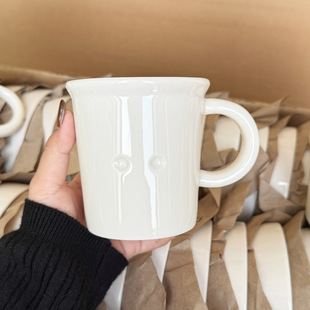 �»��մ��R�˱�С���OӋ���̰�ɫ�մɿ��ȱ�ˮ�����ţ�̱����ֵ