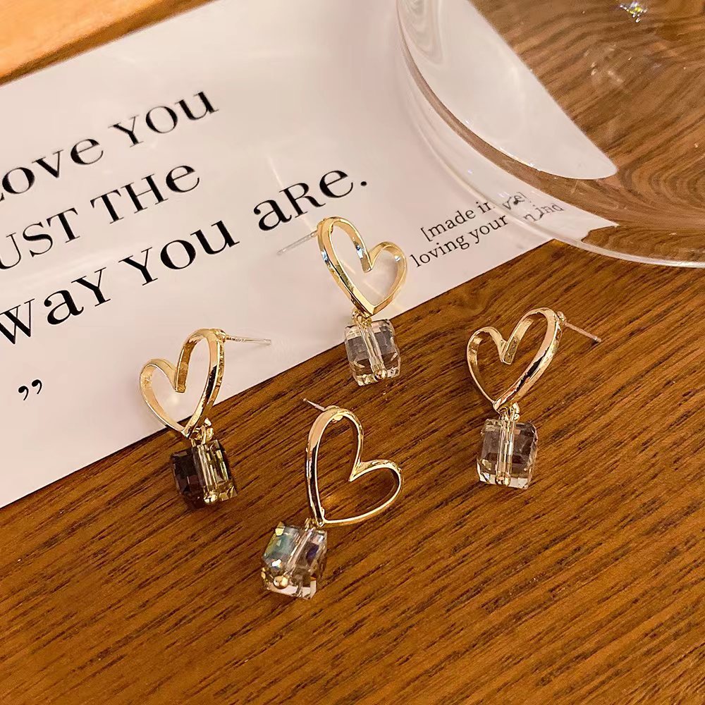 Wholesale Jewelry Cute Sweet Heart Shape Alloy Plating Drop Earrings display picture 1