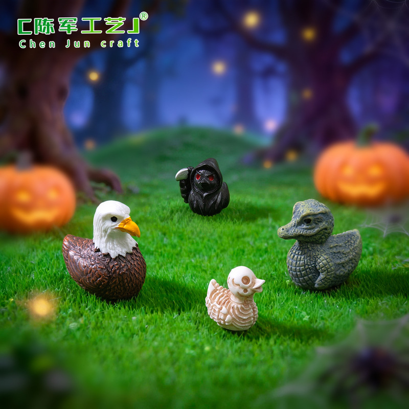 Cross-Border New Product Creative White-Headed Eagle, Crocodile, Duck Figurines, Cute DIY Decorations, Hanging Accessories, Mini Ornaments Cross-Border New Product Creative White-Headed Eagle, Crocodile, Duck Figurines, Cute DIY Decorations, Hanging Accessories, Mini Ornaments