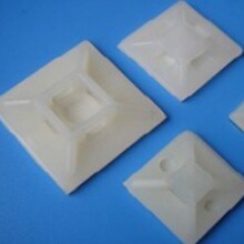 �؃r���������̶���ND���ν^������3M�z�̶����������C��������