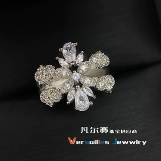 Versa精工高品质法式气质闪钻水滴戒指 镀金时尚高级感个性食指戒
