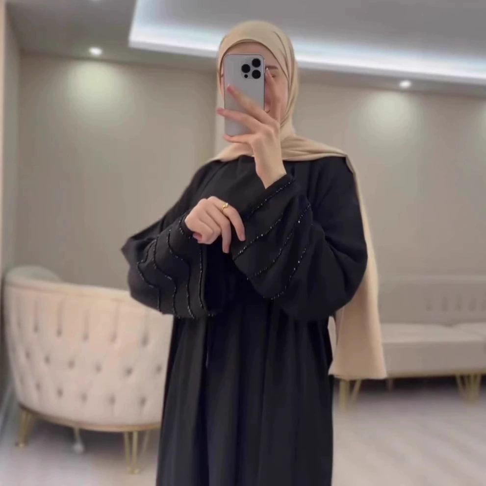 Новинка Весна/Лето 2025: Изысканный кардиган-платье с вышивкой в стиле Ближнего Востока и Юго-Восточной Азии