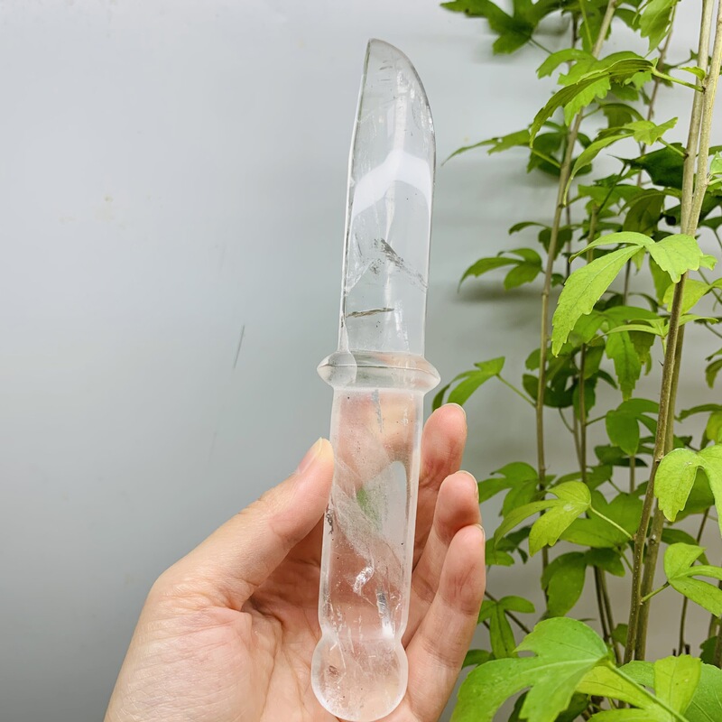 热销  源头天然白水晶匕首摆件家居办公装饰 图 2