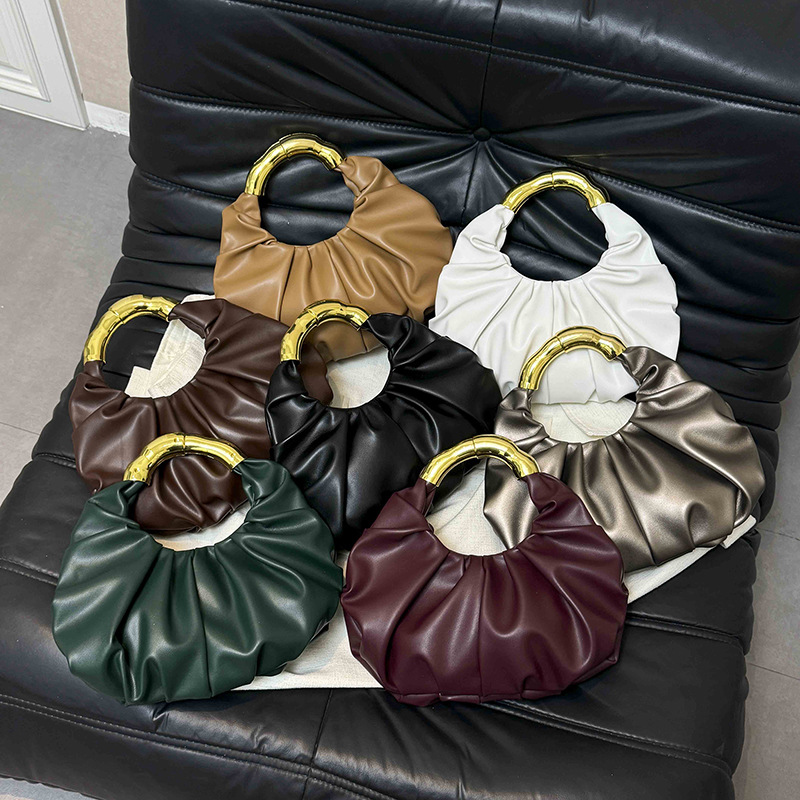 New Arrival Solid Color PU Cloud Bag Trendy Fashion Pleated Niche Design Handbag Elegant Women's Evening Bag