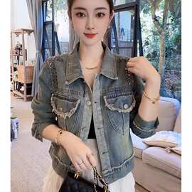 2025早春外套新款牛仔外套欧货设计感钉钻短款上衣时尚休闲女