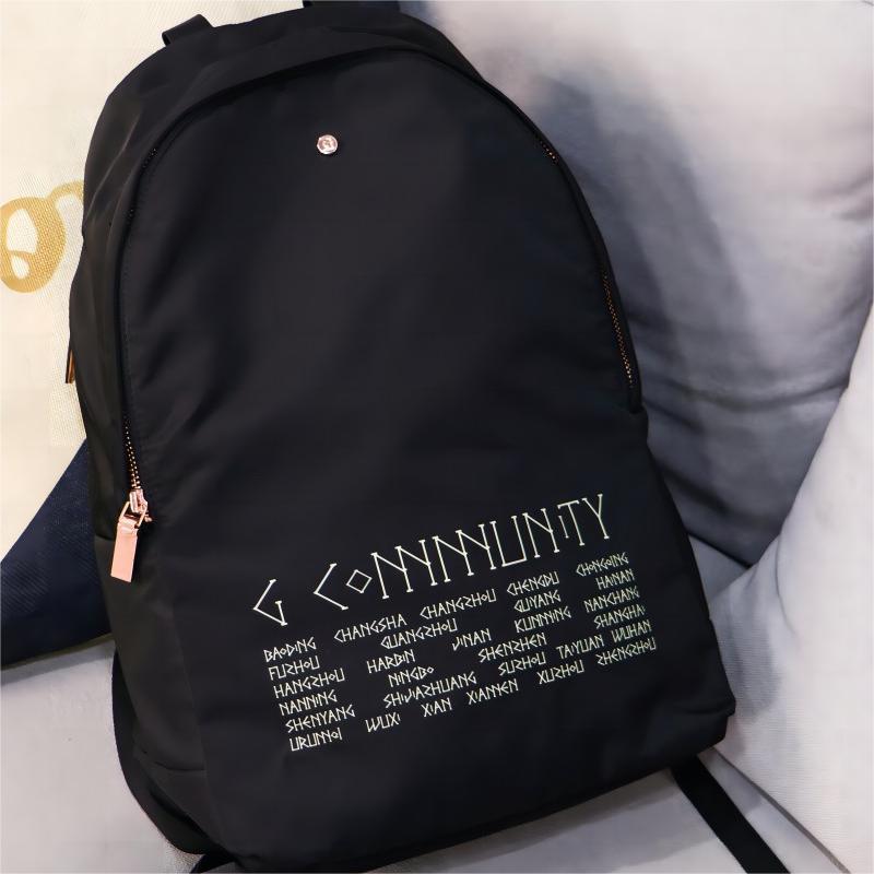 Transfronterizos personalizados de gran capacidad ocio mochila de hombro de viaje ligero estudiantes de viaje personalizados mochila de poliéster reciclado