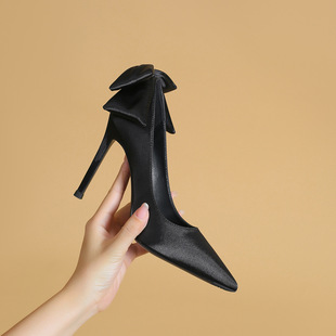 ��ɫ�߸�ЬŮ2025���¿�ٴ���I�����^�\�ں����Y�Ըз�ʽ��Ь