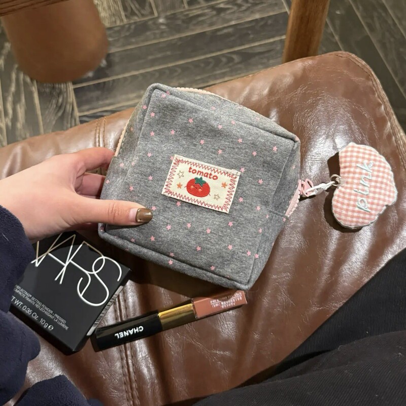 New Cute Makeup Storage Bag for Sanitary Napkins, Large Capacity for Miscellaneous Items, Portable Instant Camera Pouch, Dirt-Resistant Lipstick and Earphone Case New Cute Makeup Storage Bag for Sanitary Napkins, Large Capacity for Miscellaneous Items, Portable Instant Camera Pouch, Dirt-Resistant Lipstick and Earphone Case