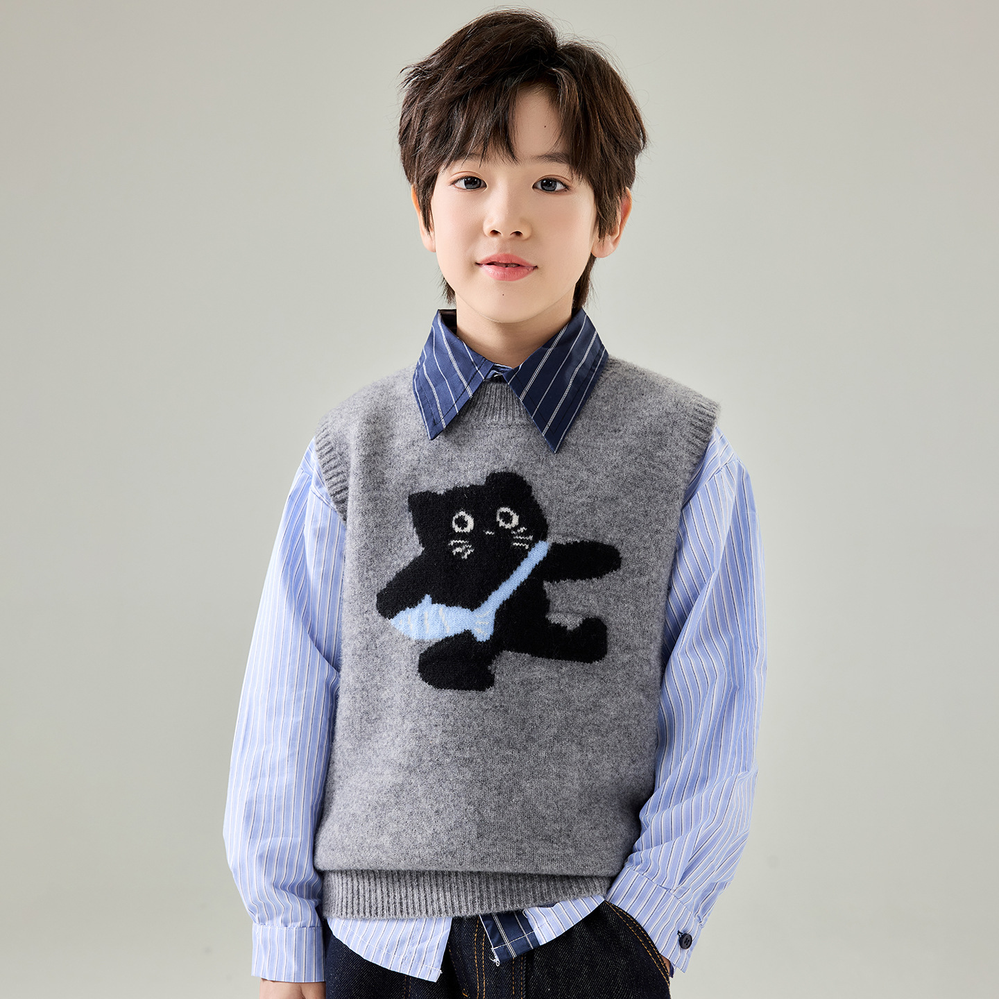 Cartoon Vest for Boys and Girls, Layered Wool Sweaters, Autumn and Winter Children's Knitted Vest, Versatile Sleeveless Vest for Middle and Large Children