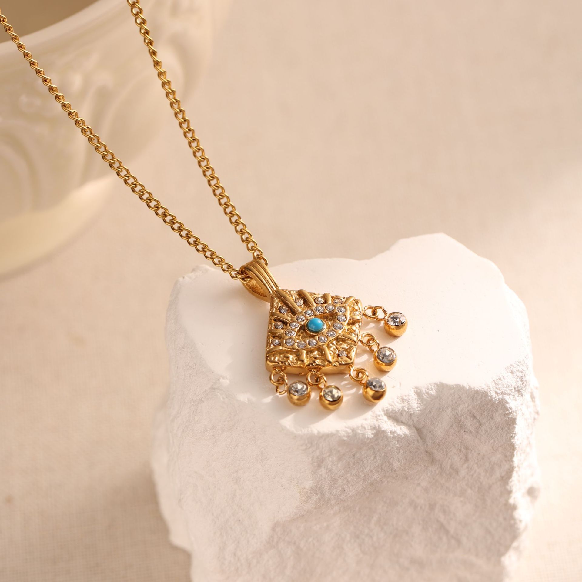 Tiana acero titanio diablo ojo cuadrado collar conjunto de anillo de acero inoxidable 18k diamantes de oro zircon joyas de nicho