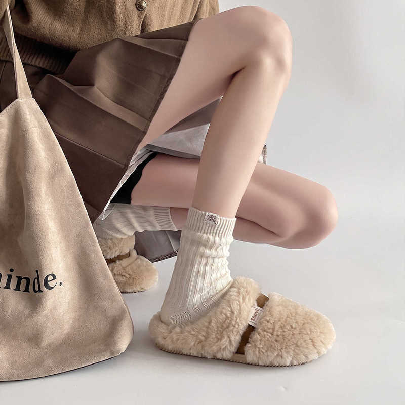 2026 Winter New Cloud Camel Wool Cotton Slippers for Women, TPR Non-Slip Thick-Soled Couple's Home Warm Closed-Toe Cotton Slippers for Men