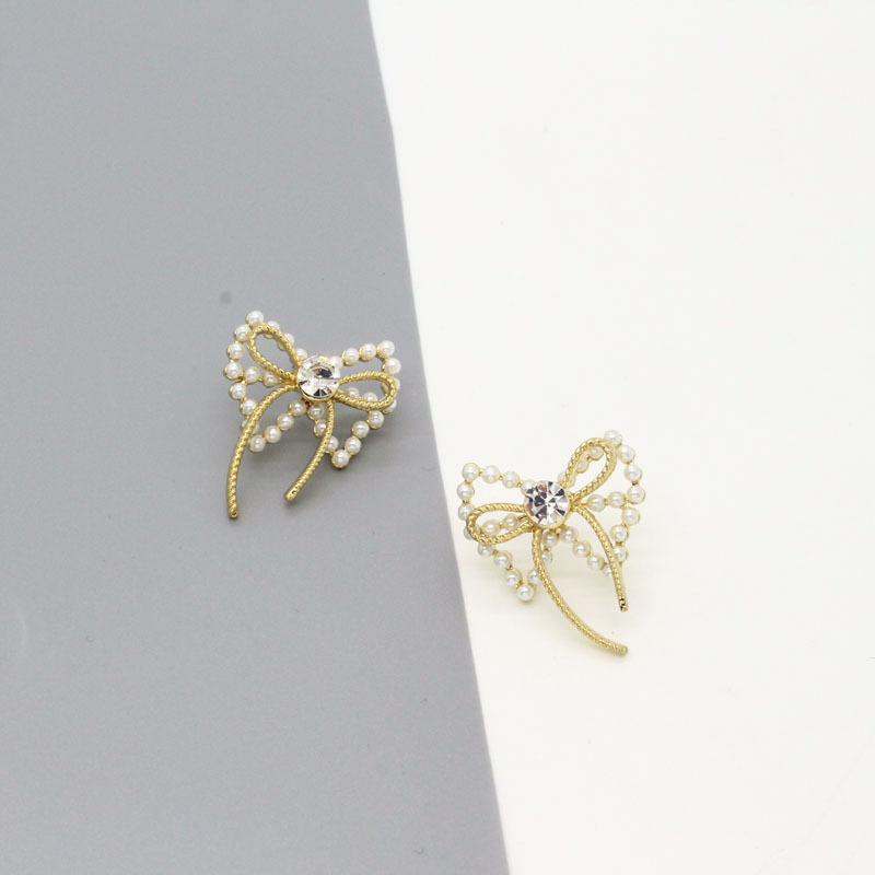 Korea Bowknot Pearl Alloy Earrings display picture 3