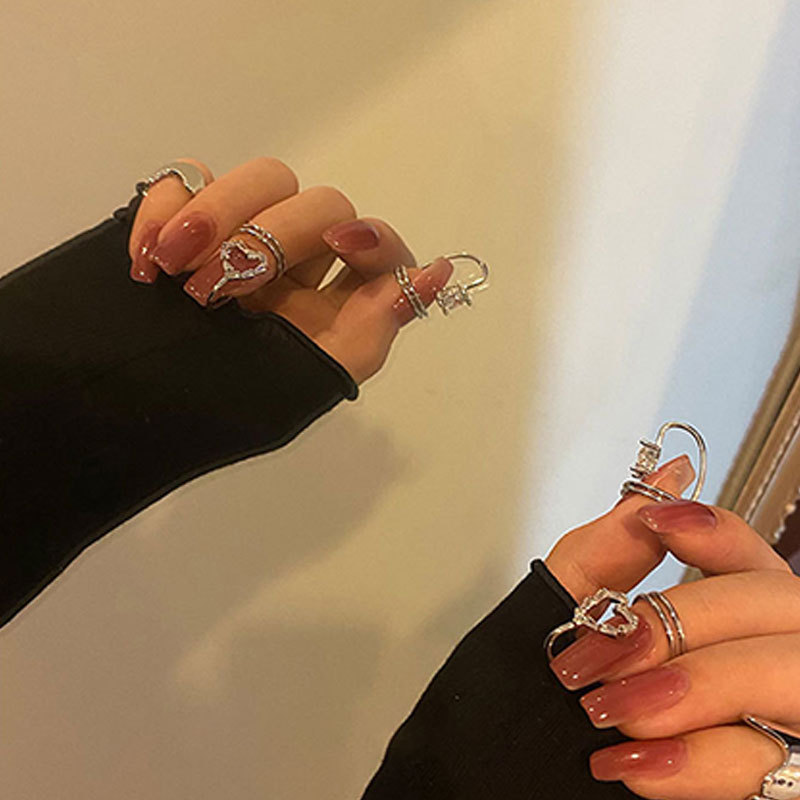 Distinctive Chain Ring Diamond Fingertip Ring Women's ins Niche Design Fashion Light Luxury Exquisite Nail Cover Ring