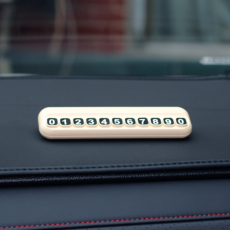 Placa de estacionamiento beige
